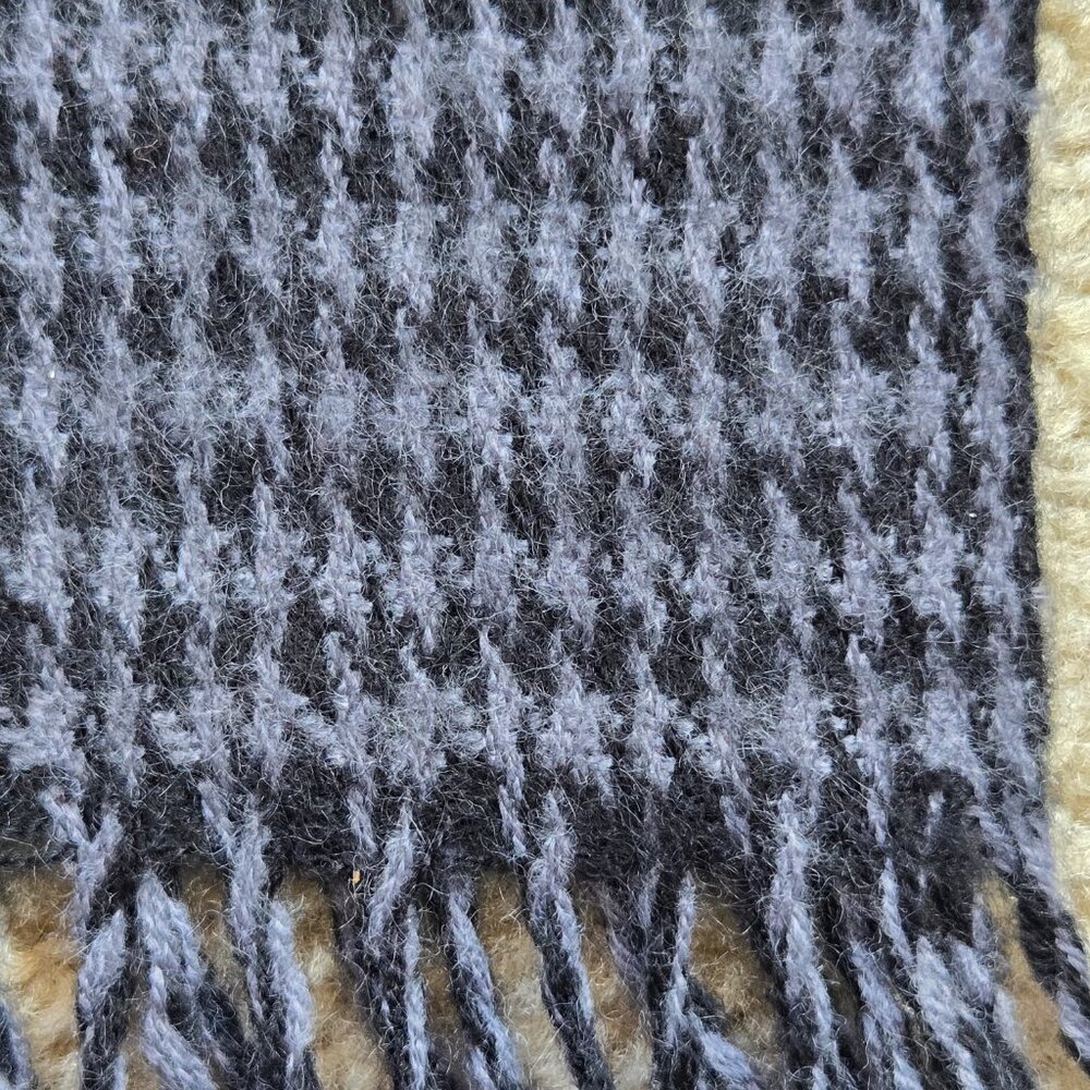 Black and Grey Cashmere Houndstooth Scarf Black Grey - Picture 7 of 10